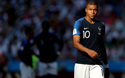 xingkong播报-西蒙神扑登上热搜